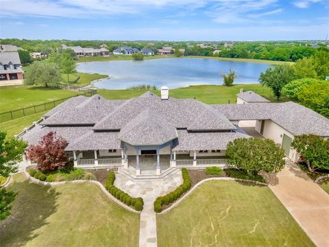 Photo of 505 Loma Vista, Heath, TX 75032 (MLS # 21226951)