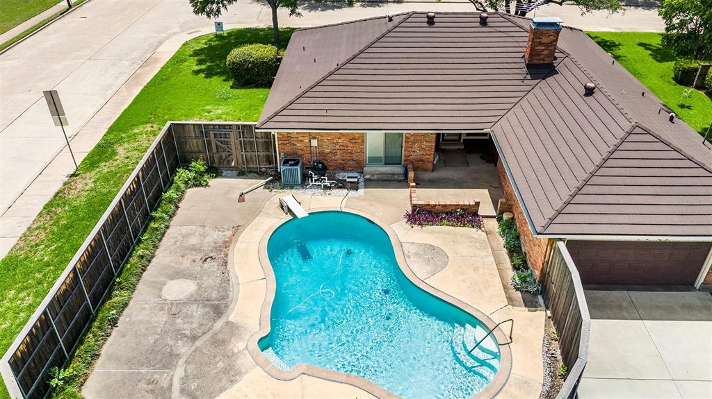 4945 Chilton Drive