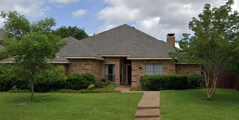Photo of 3625 Longbow Lane, Plano, TX 75023 (MLS # 21136050)
