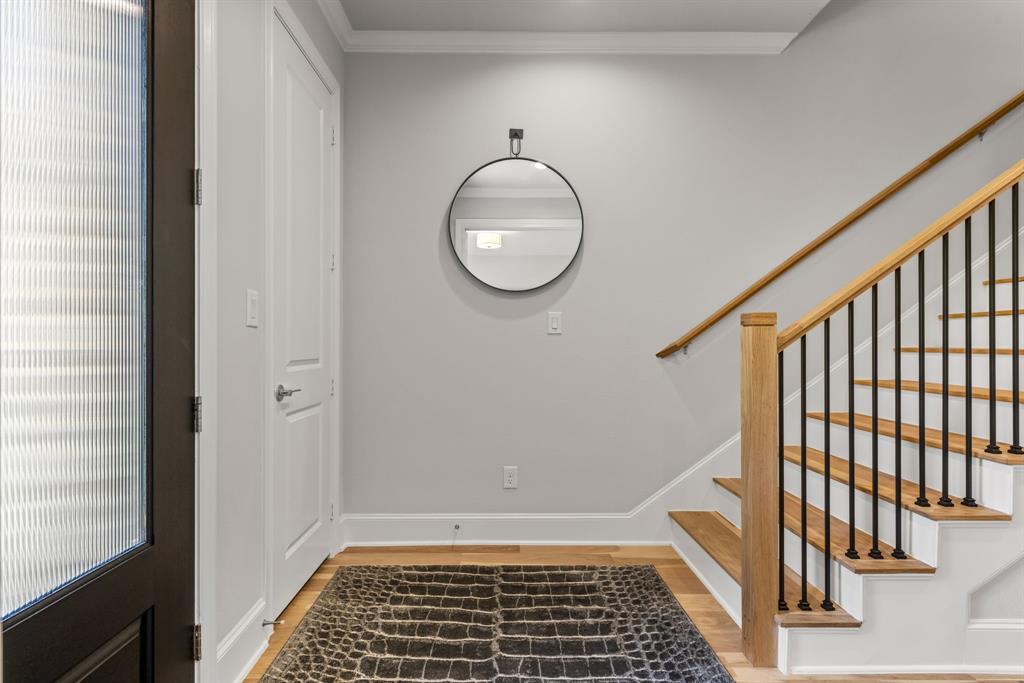 5436 Tomlinson Drive