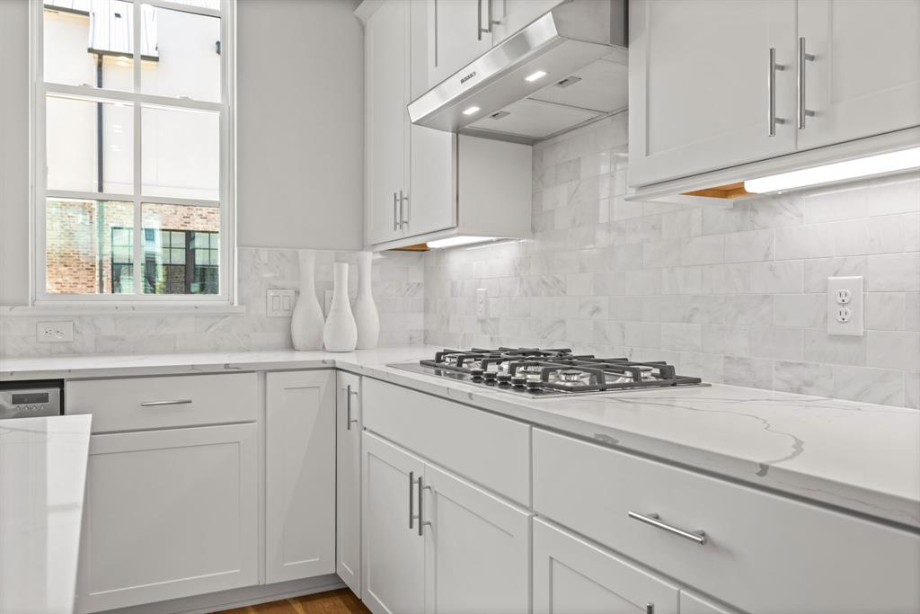 InTown at Las Colinas Station - Residential