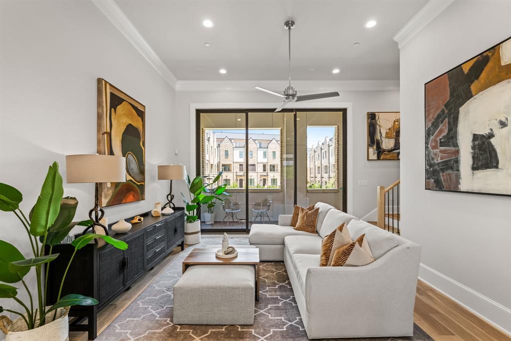 InTown at Las Colinas Station - Residential