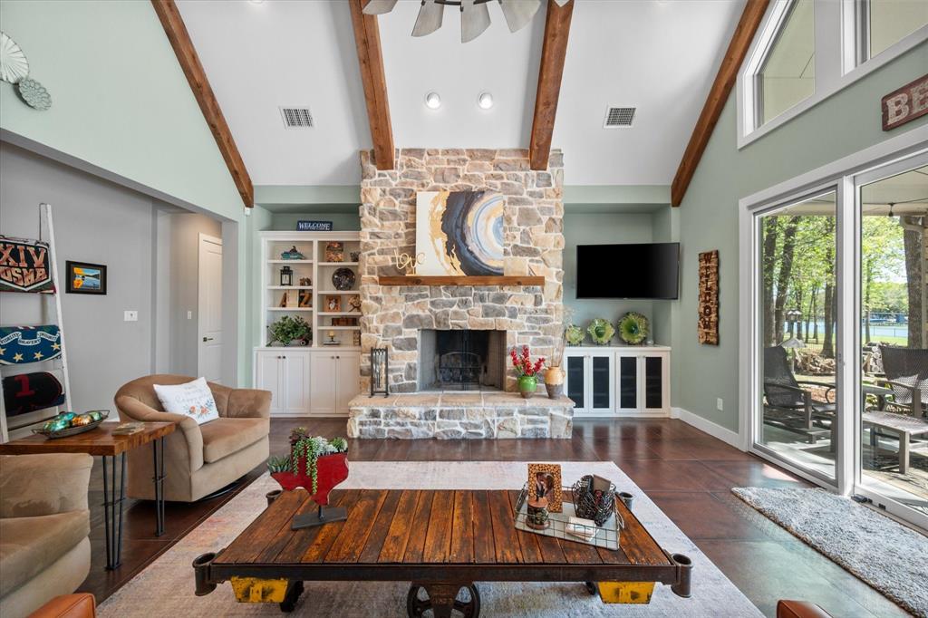 892 Waters Edge Drive