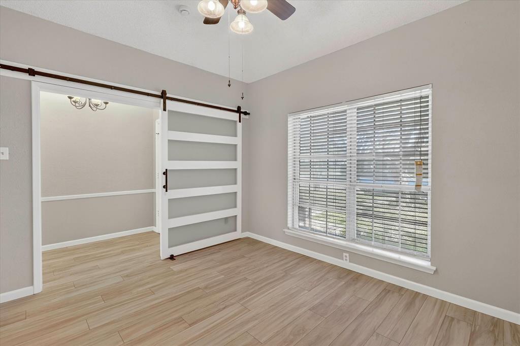 900 E Berkeley Drive