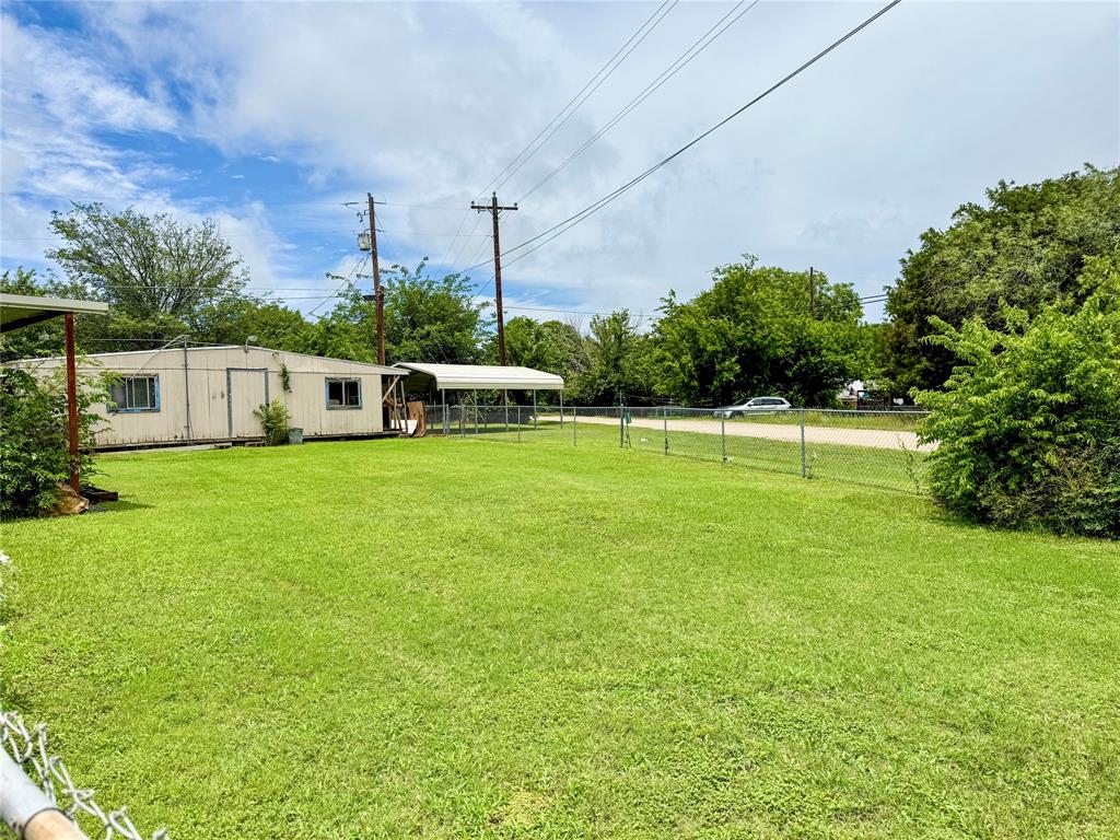 439 Live Oak Loop