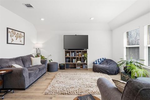 Tiny photo for 1516 Running Brook Court, Kaufman, TX 75142 (MLS # 21197595)