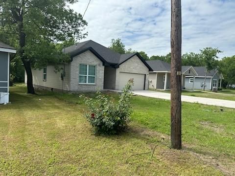 A home in Corsicana