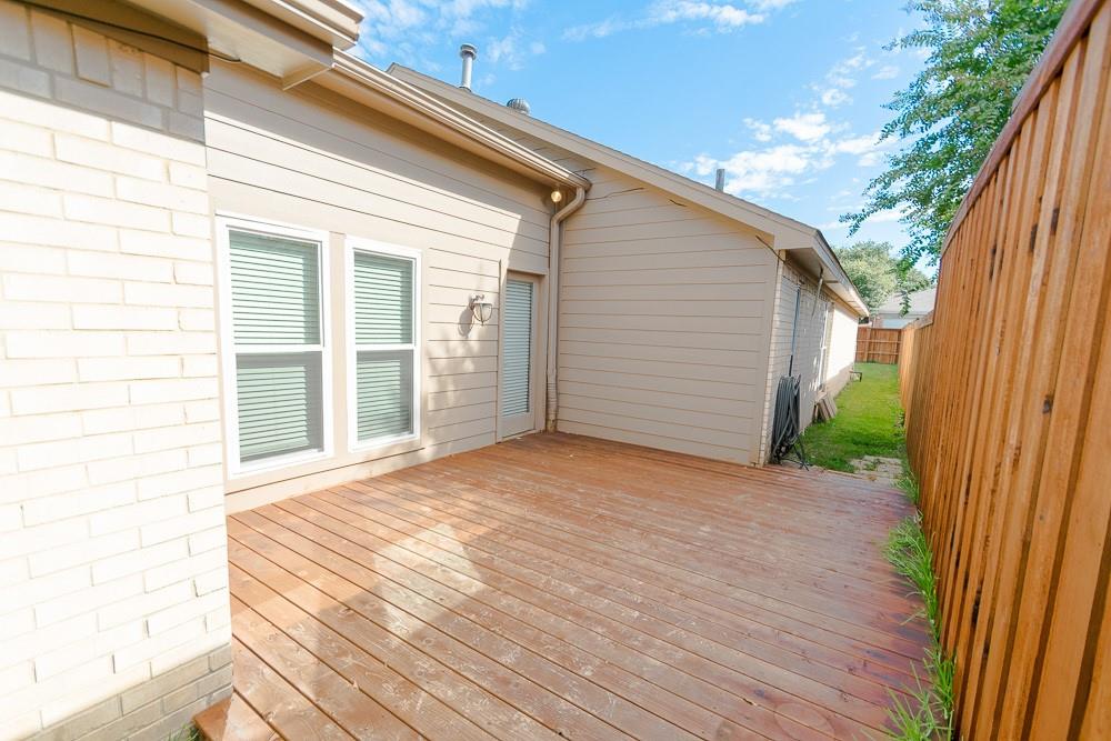 Midway Mdws Rev - Residential Lease