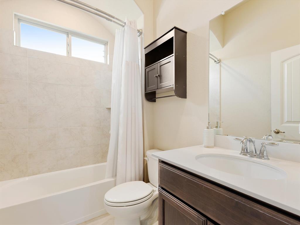 Woodridge Estates Ph - Residential