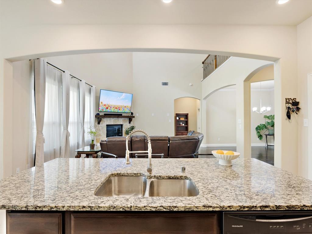 Woodridge Estates Ph - Residential