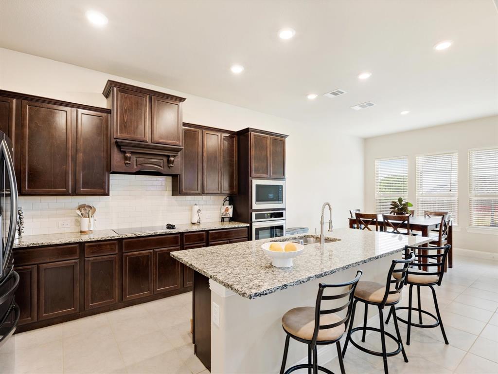 Woodridge Estates Ph - Residential