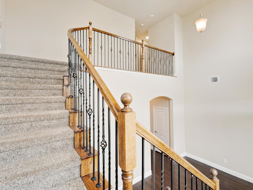 Woodridge Estates Ph - Residential