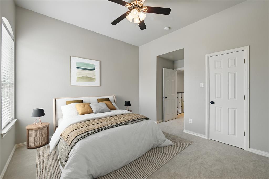 Lantana, Texas 76226, United States, 5 Bedrooms Bedrooms, ,4 BathroomsBathrooms,Residential,Pending,136101