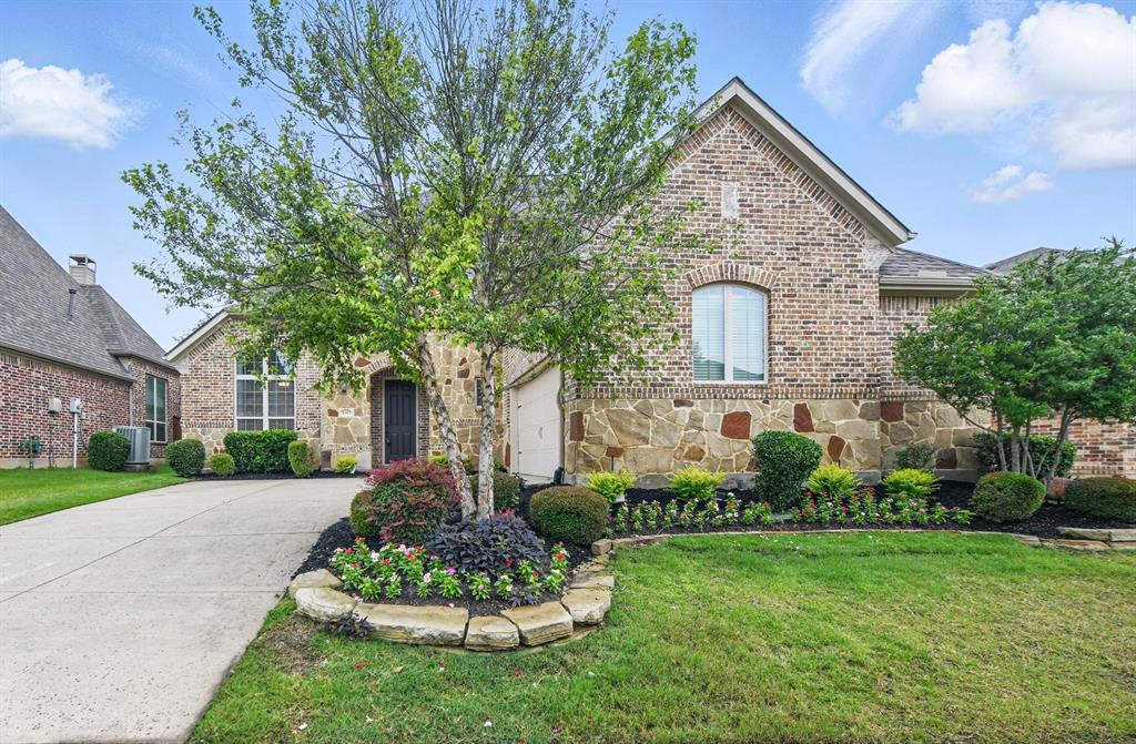 Lantana, Texas 76226, United States, 5 Bedrooms Bedrooms, ,4 BathroomsBathrooms,Residential,Pending,136101