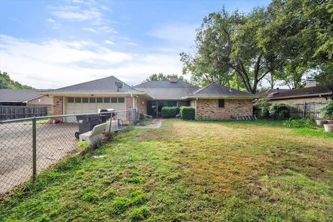 A home in Corsicana