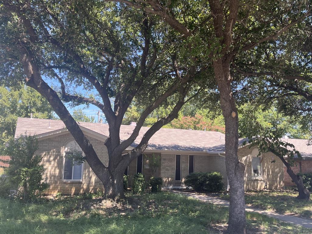 J Watkins - Residential Lease