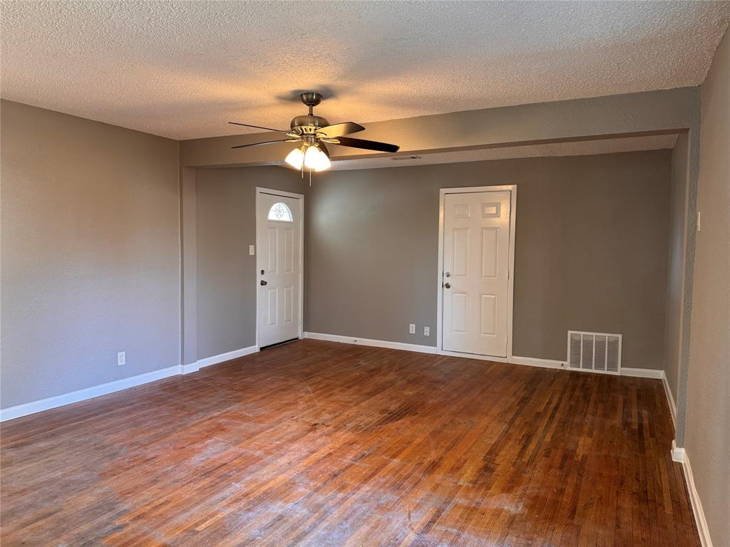 RIDGE TERRACE ADDITION - Residential Lease