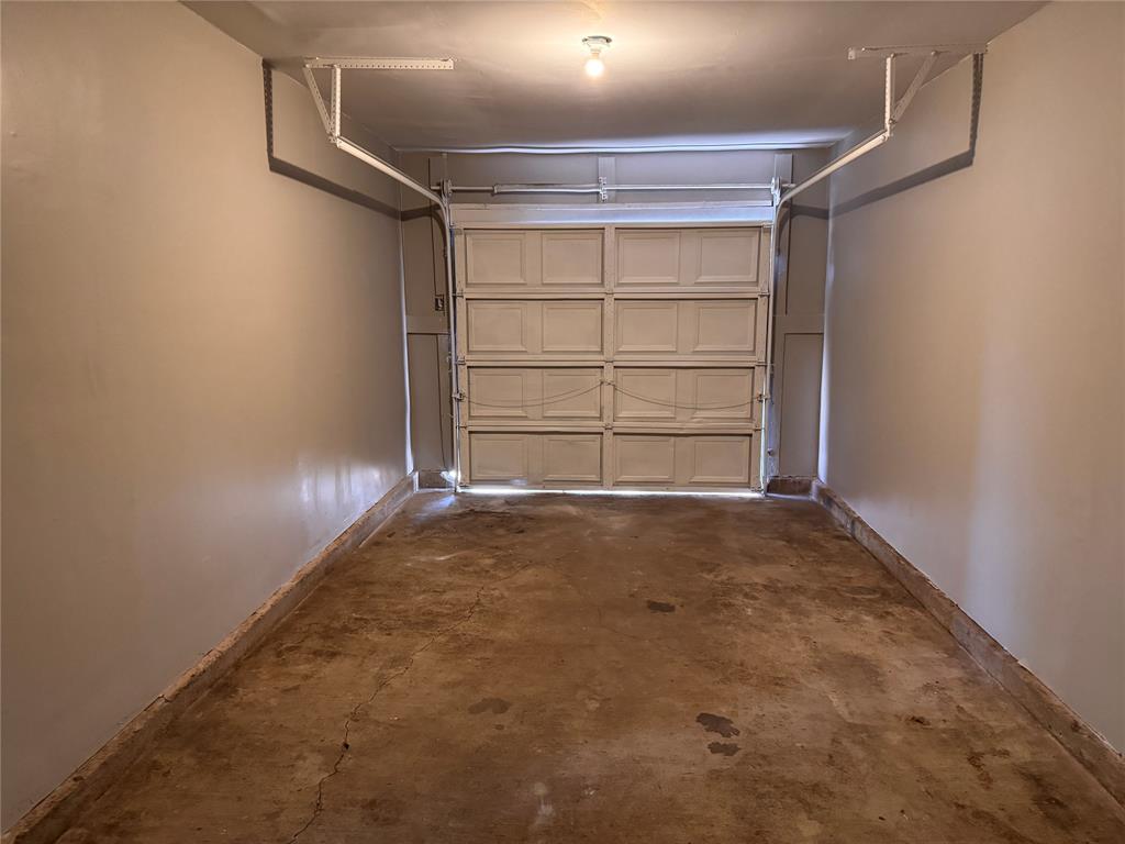 RIDGE TERRACE ADDITION - Residential Lease