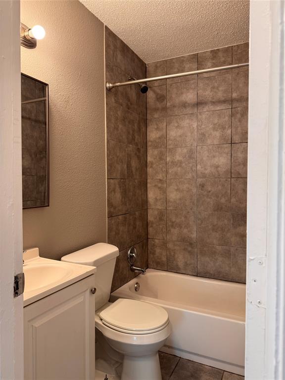 RIDGE TERRACE ADDITION - Residential Lease