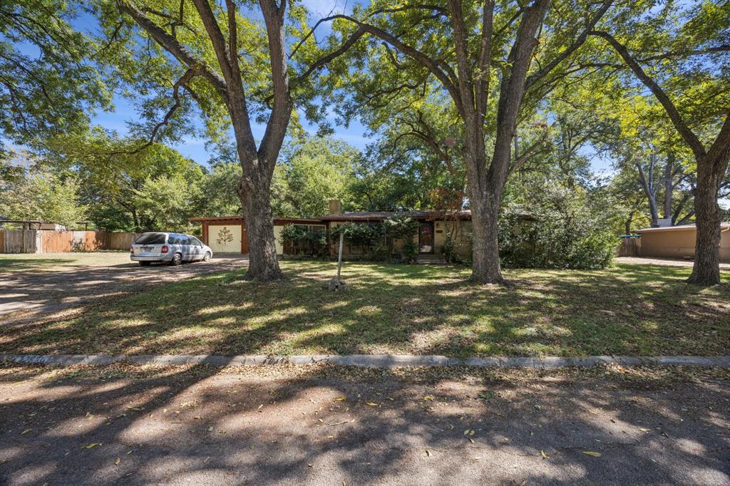 2856 Mimosa Park Drive