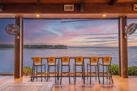 1529 Garza Lakewood Village TX 75068