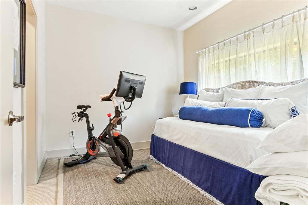 Fortyone11 Twnhms - Residential Lease