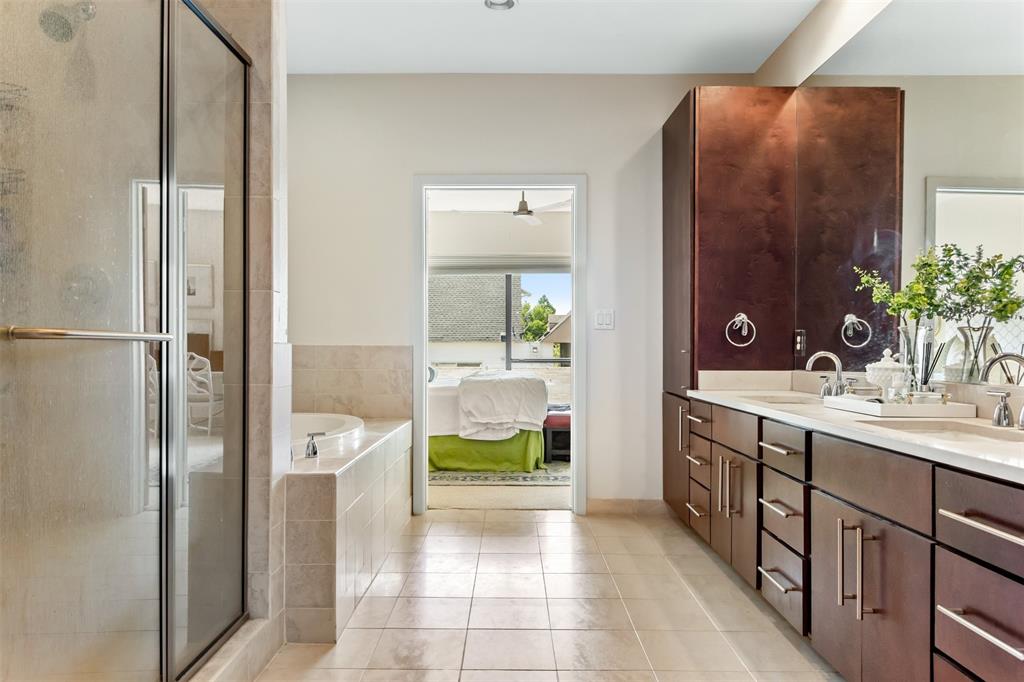 Fortyone11 Twnhms - Residential Lease