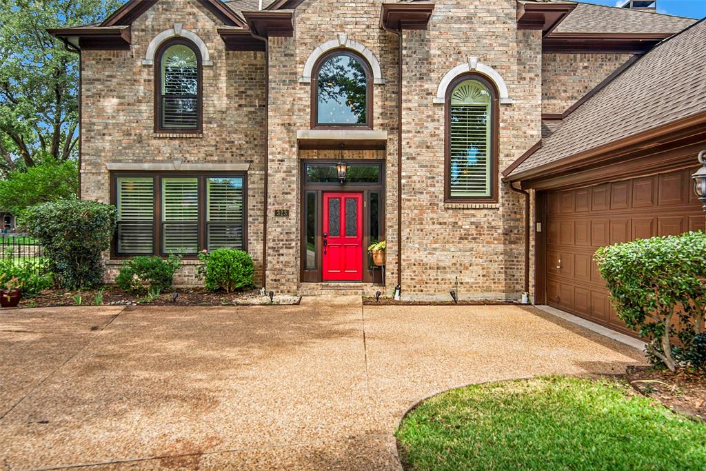 323 Shorewood Court