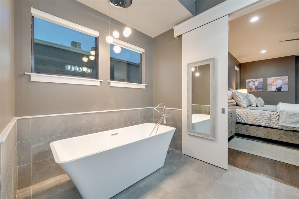 Collins Oak Lawn Place - Residential