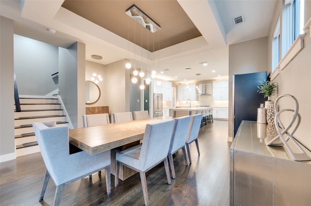 Collins Oak Lawn Place - Residential