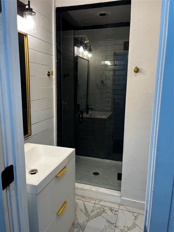 Forest Hills 09 - Residential