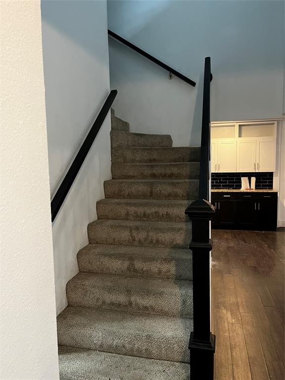 Forest Hills 09 - Residential