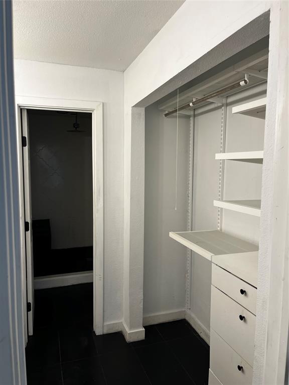 Forest Hills 09 - Residential