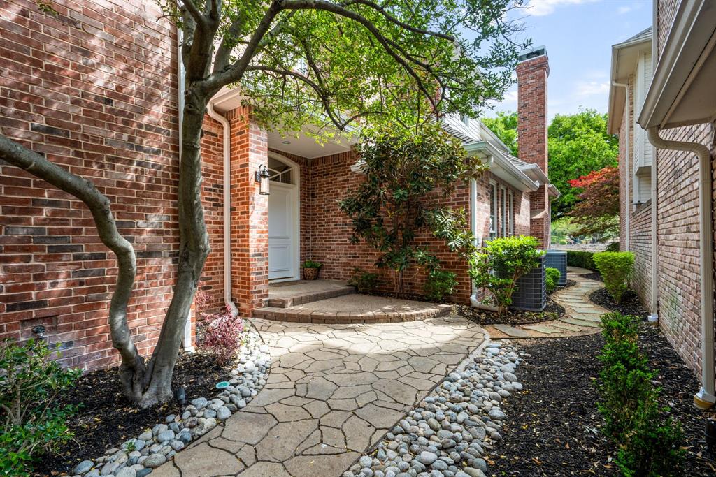 5120 Briar Tree Drive