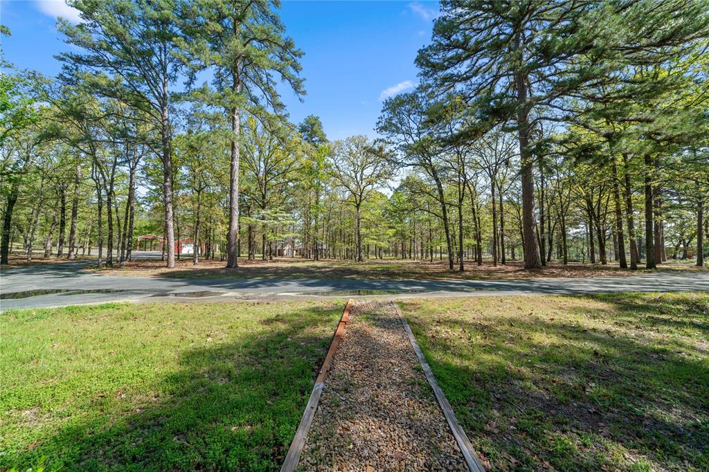 1330 Private Road 7905