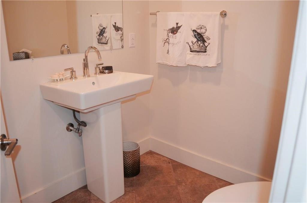 Travis At Knox Condo - Residential Lease