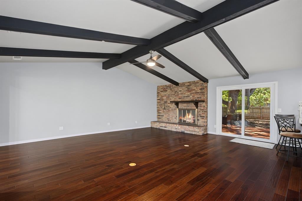 2616 Pin Oak Lane