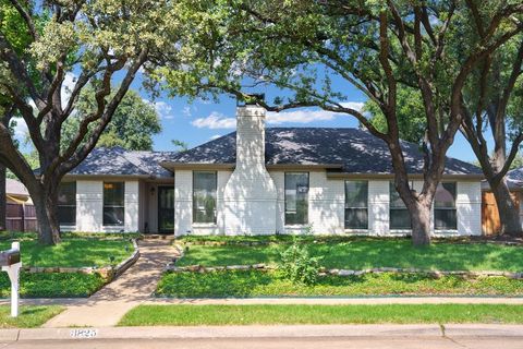 3825 Saddlehead Drive Plano TX 75075