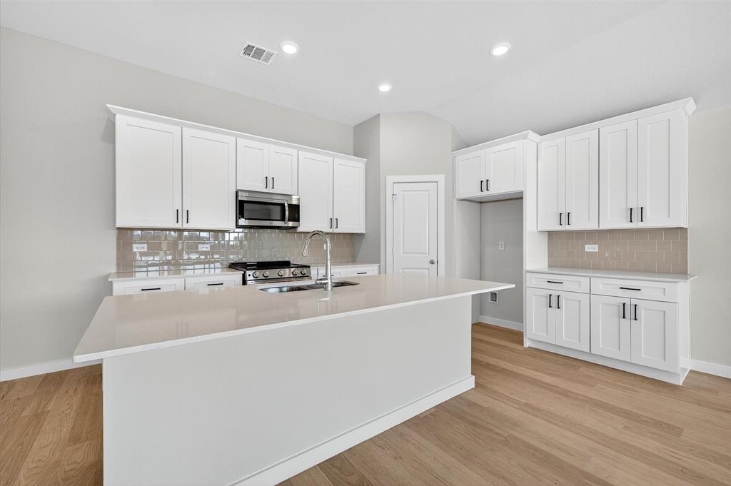 Hickory Hill - Residential