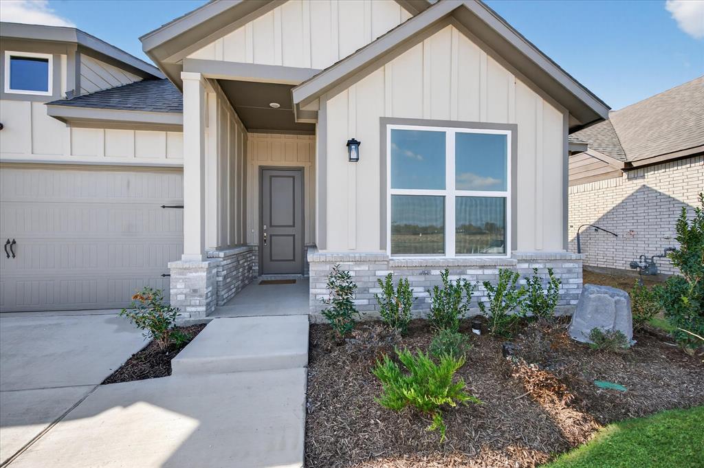 Hickory Hill - Residential