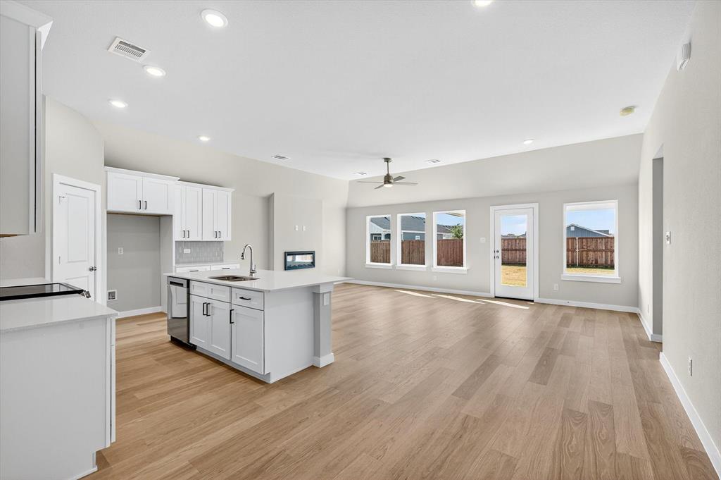 Hickory Hill - Residential