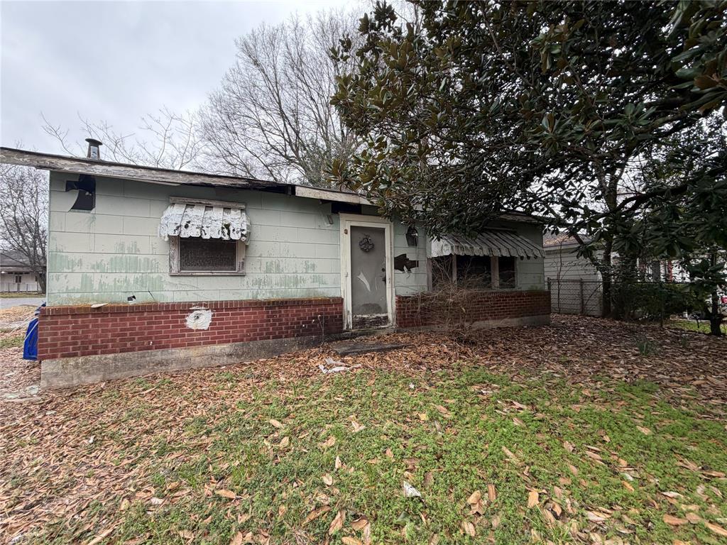 2901 W Laurel Street