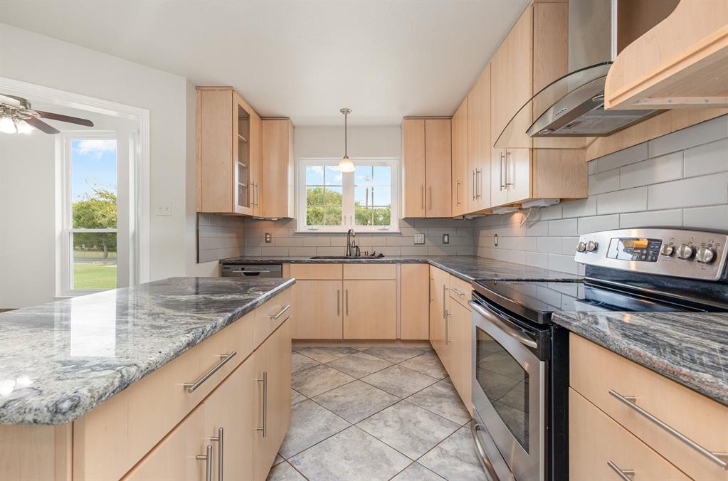 3961 Joe Wilson Road