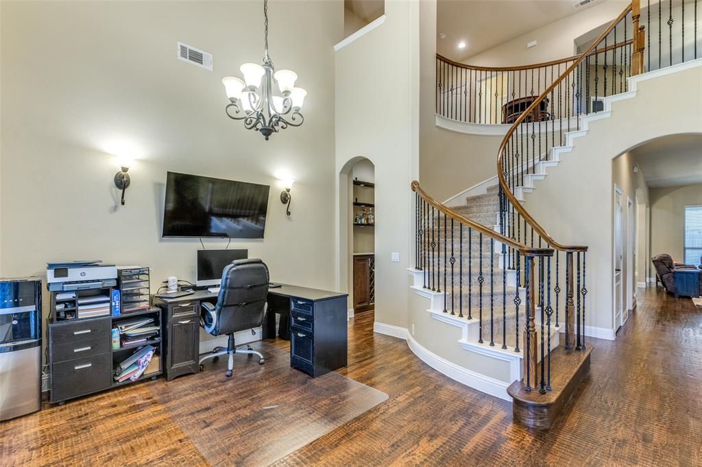 4303 Mimosa Drive