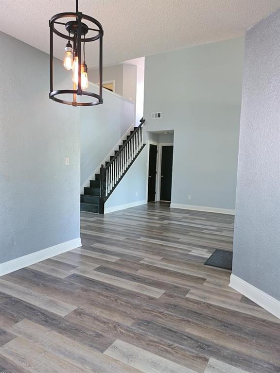 9122 Woodlake Drive