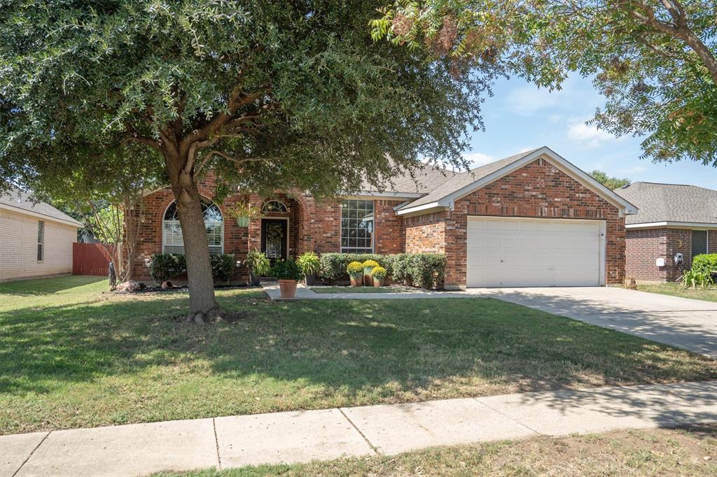913 Sherry Lane