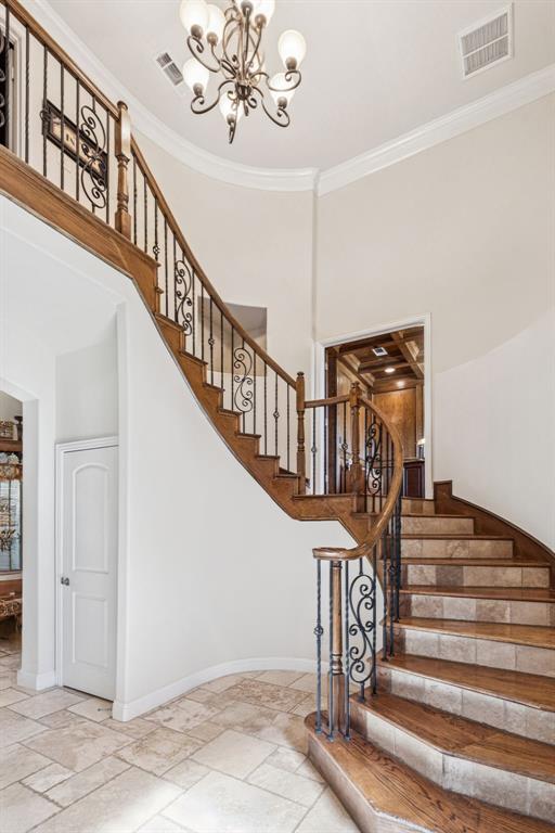 2221 Southern Oaks Drive