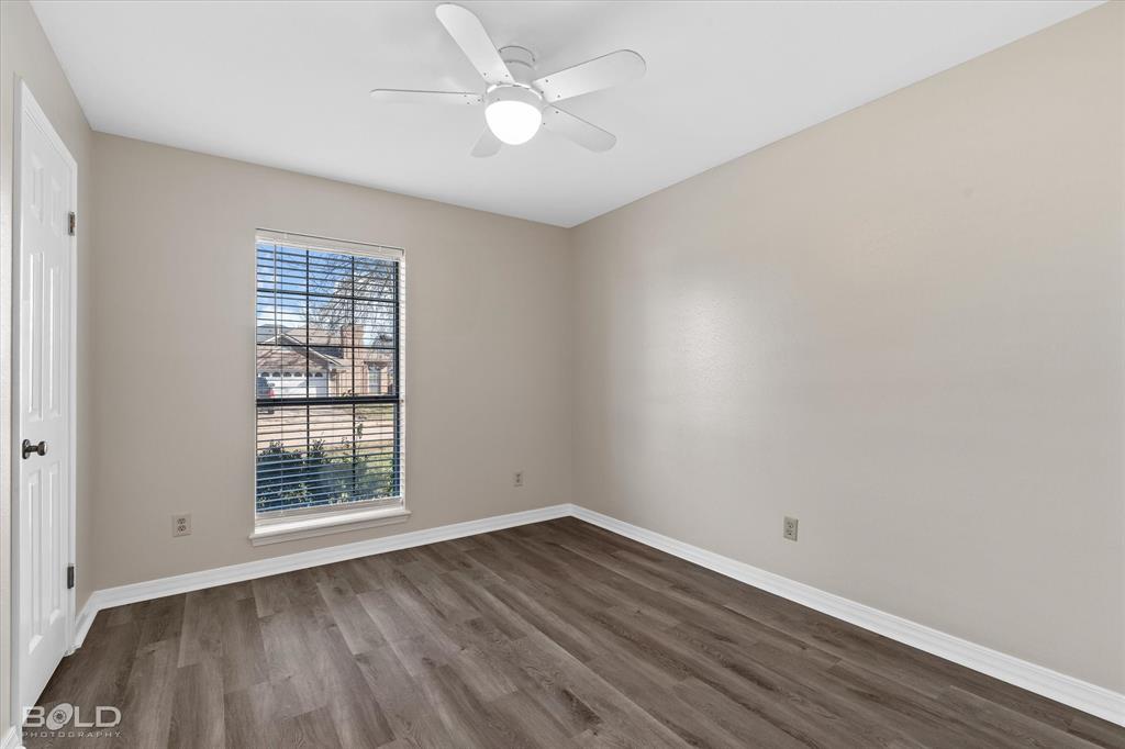 Bossier City, Louisiana 71112, United States, 3 Bedrooms Bedrooms, ,2 BathroomsBathrooms,Residential,Contingent,23896