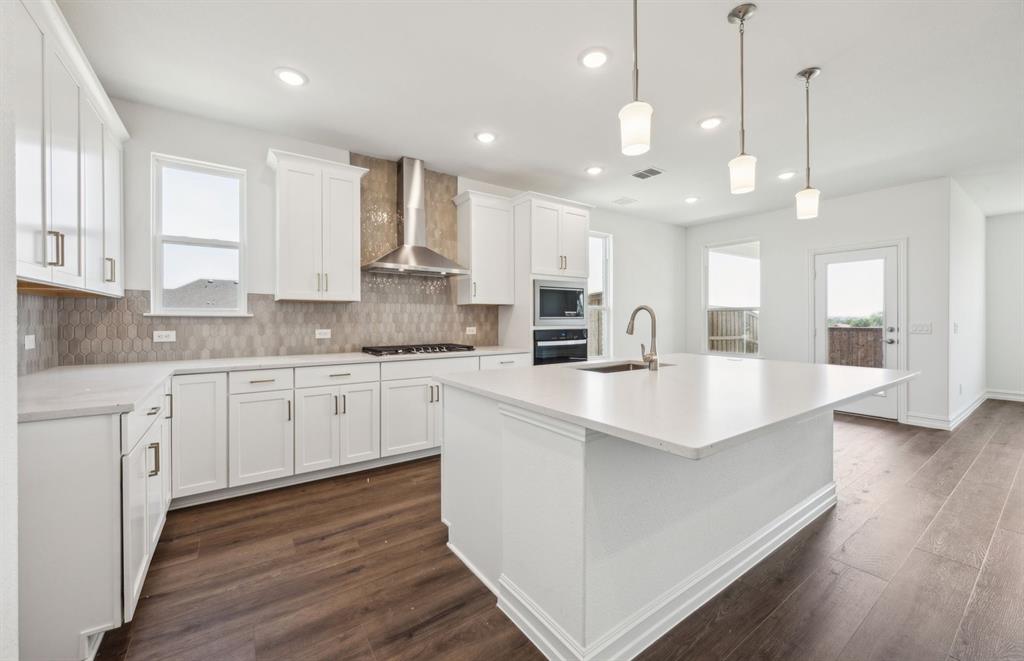4376 Noble Lane