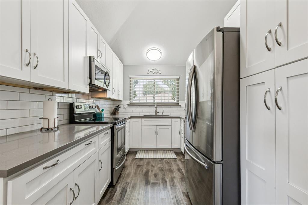 1690 Autumn Breeze Lane